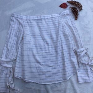 White Gold Striped Off the Shoulder 1.State Size S